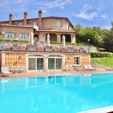 Appart hôtel Isa-residence With Swimming-pool In Monteverdi Marittimo