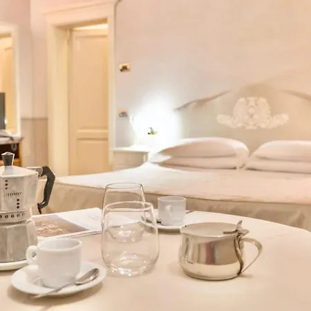 Lejlighedshotel Isa-residence With Swimming-pool In Monteverdi Marittimo